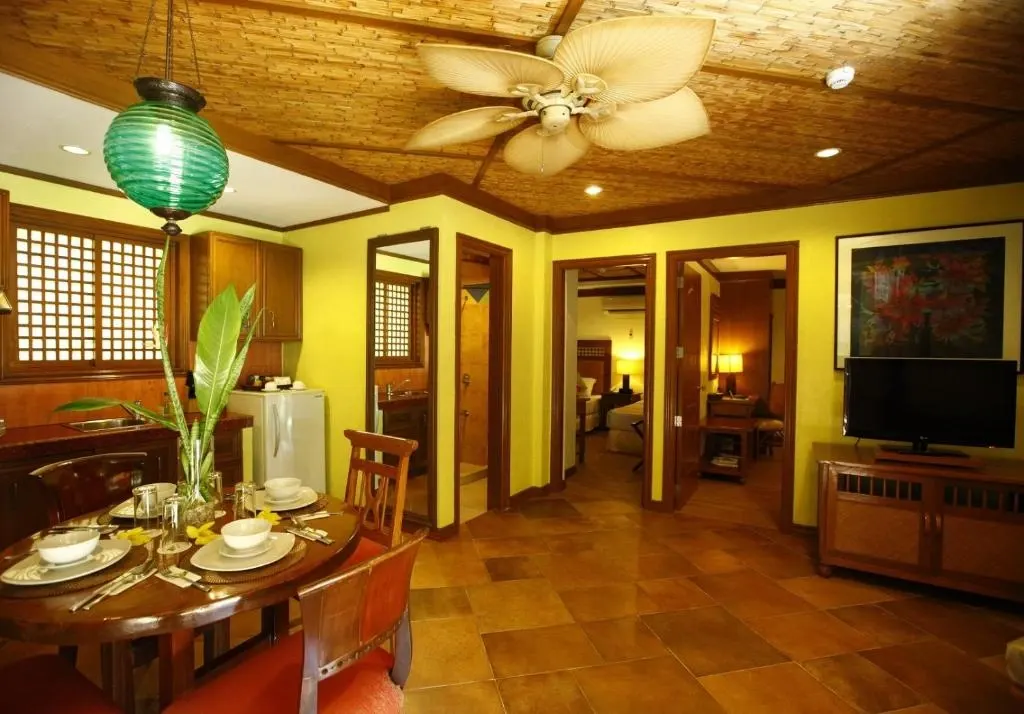 Boracay Tropics Resort Hotel, Boracay — Photo 10