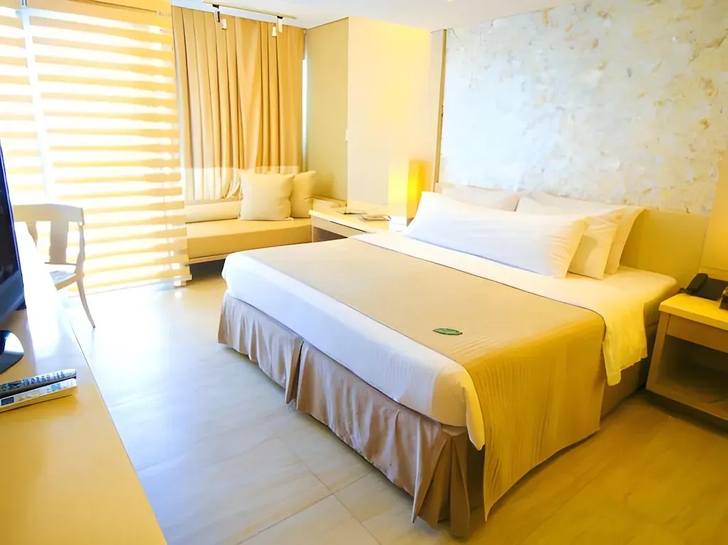 Deluxe Pool Access at Estacio Uno Boracay, Boracay