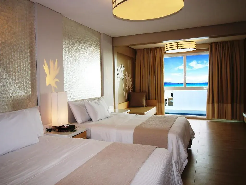 Superior at Estacio Uno Boracay, Boracay