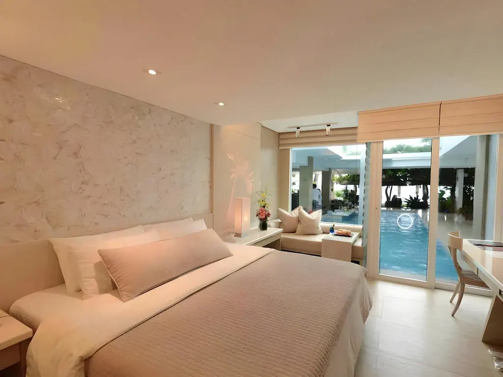 Deluxe Pool Access at Estacio Uno Boracay, Boracay