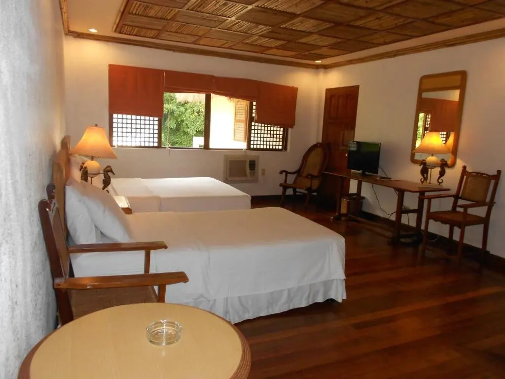 Deluxe Beach Front (Main Building) at Sea Wind Resort, Boracay