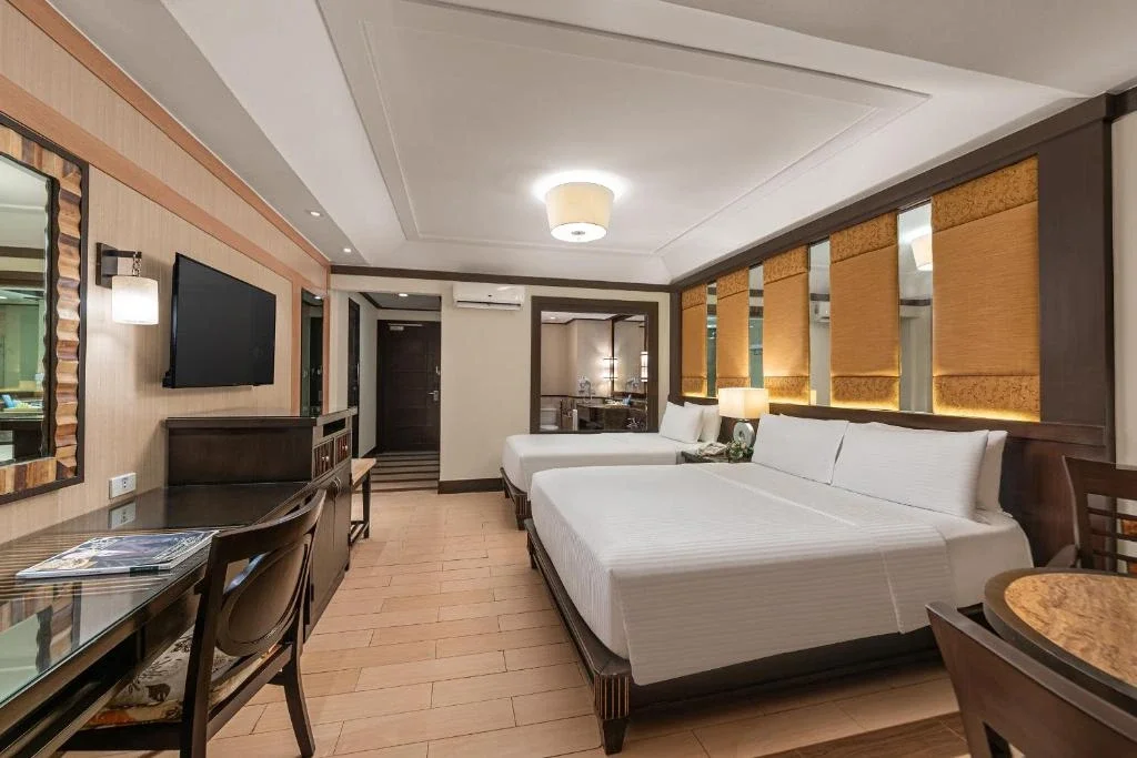 Premier Room