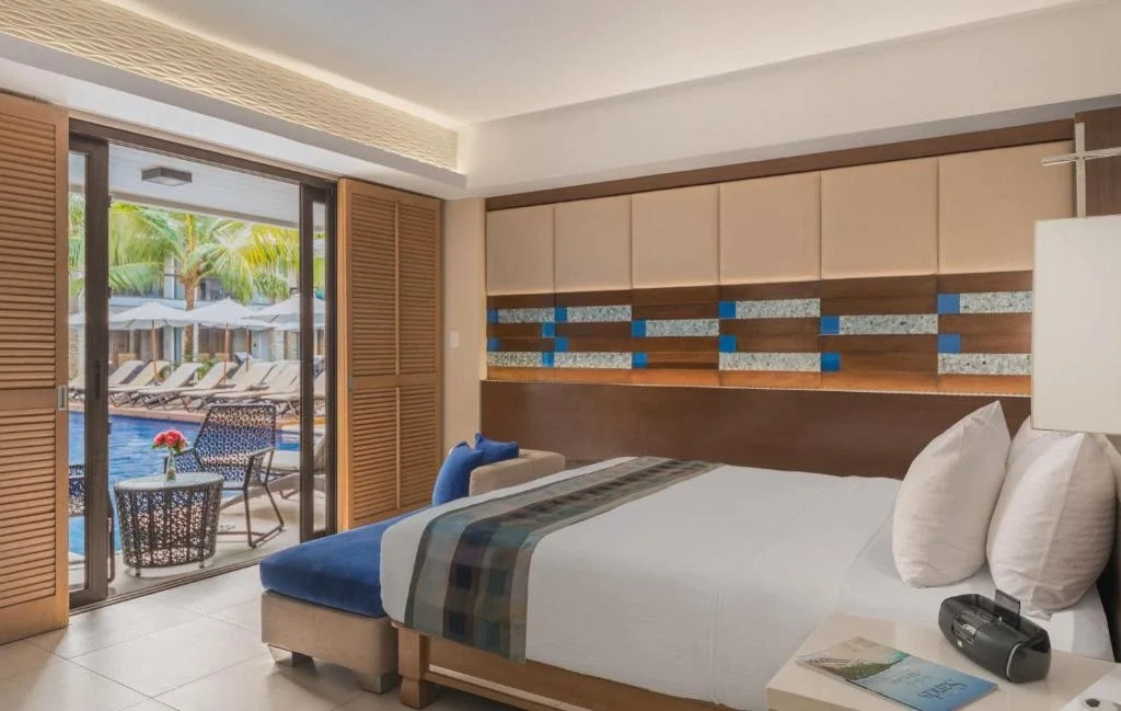 Grand Room with Direct Pool Access