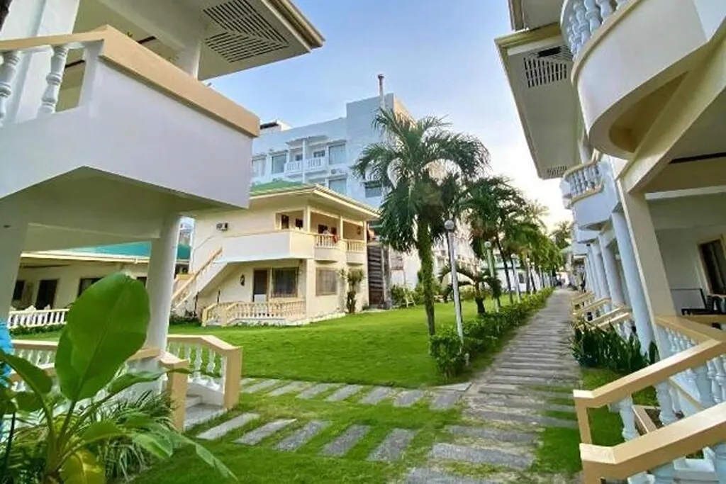 Bans Beach Resort, Boracay — Photo 10