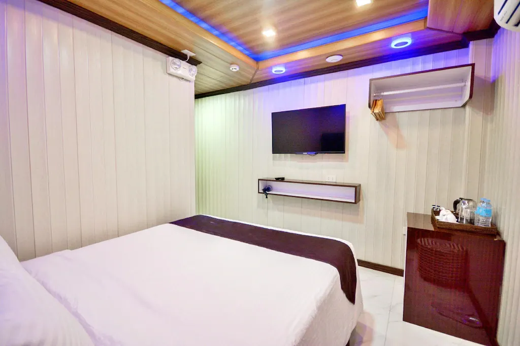 Main Building Standard Room without View at Diamond Water Edge Resort, Boracay