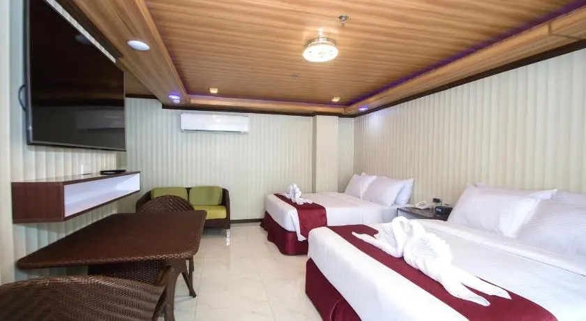 Main Building Premier Partial Sea View Suite at Diamond Water Edge Resort, Boracay