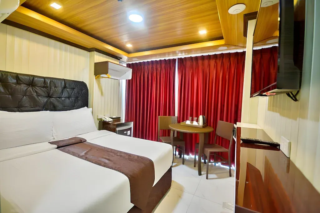Double Main Standard with Partial View at Diamond Water Edge Resort, Boracay