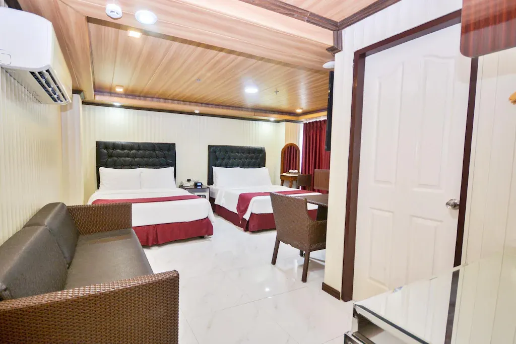Main Building Premier Partial Sea View Suite at Diamond Water Edge Resort, Boracay