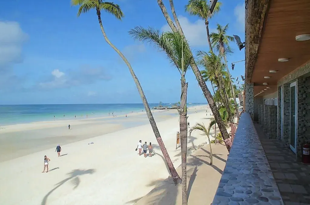 Deluxe Beachfront Suite at Diamond Water Edge Resort, Boracay
