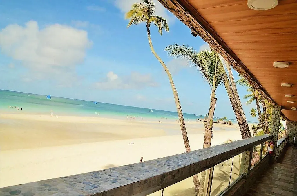 Deluxe Beachfront Suite at Diamond Water Edge Resort, Boracay