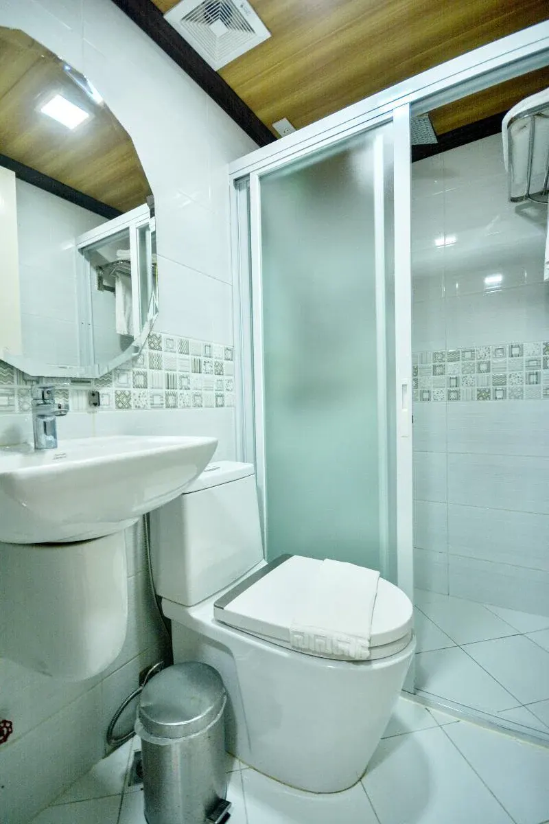 Double Main Standard with Partial View at Diamond Water Edge Resort, Boracay