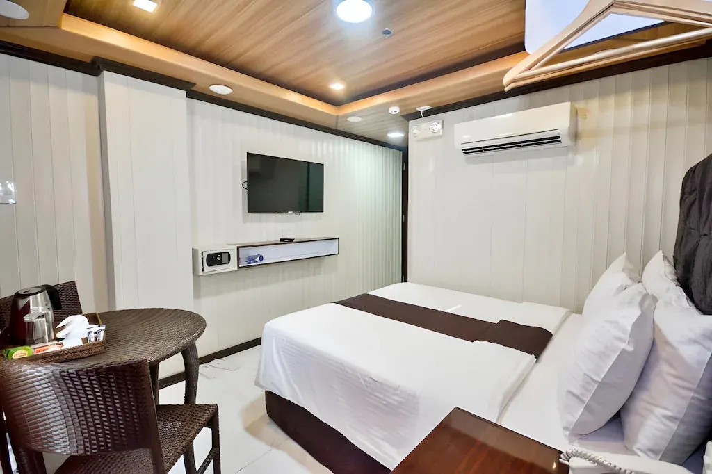Double Main Standard with Partial View at Diamond Water Edge Resort, Boracay