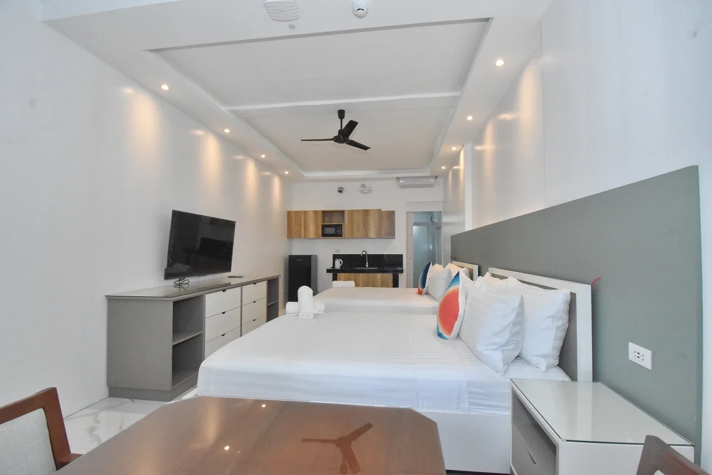 Deluxe Ground Floor