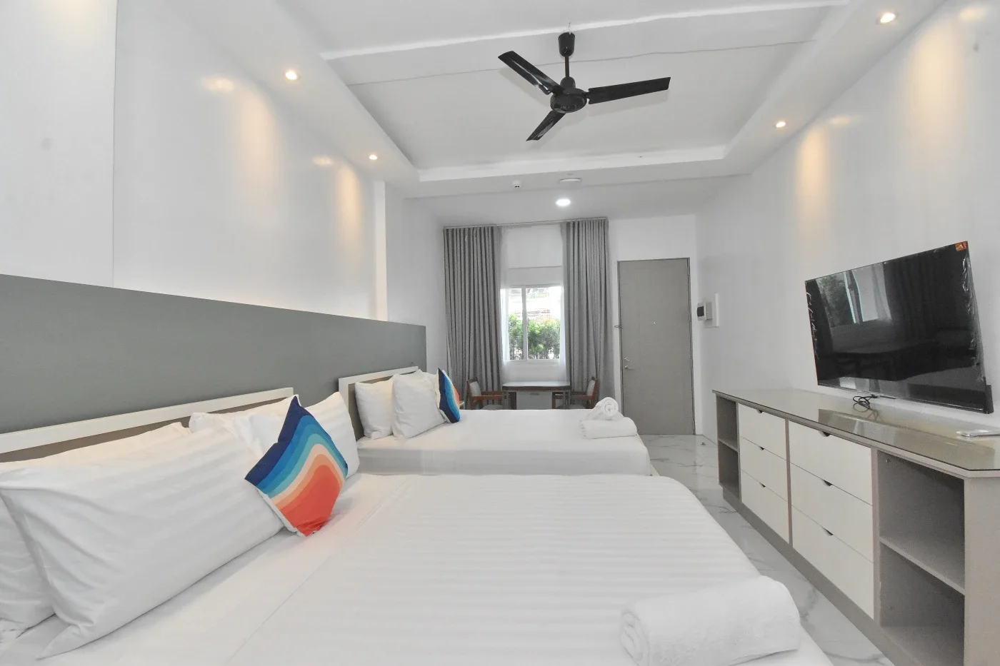 Deluxe Ground Floor
