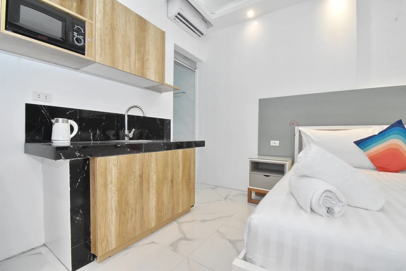 Deluxe Ground Floor