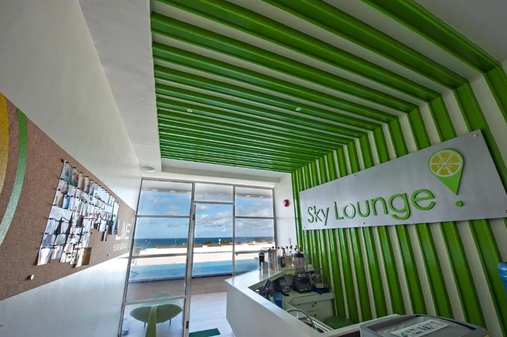 Lime Hotel Boracay, Balabag, Boracay — Photo 11
