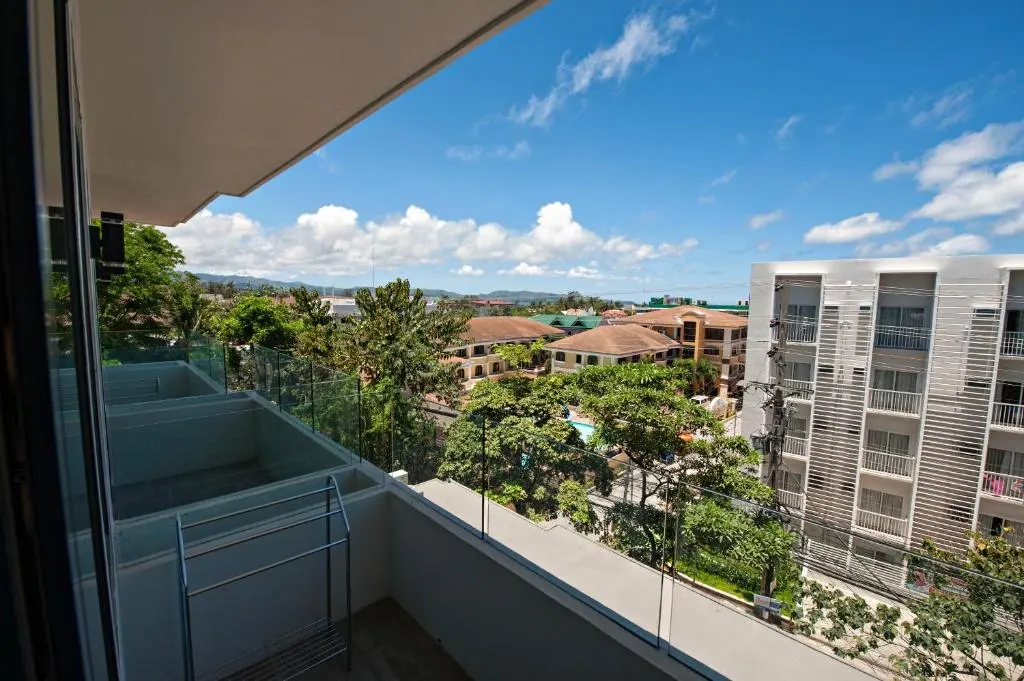 Lime Hotel Boracay, Balabag, Boracay — Photo 12