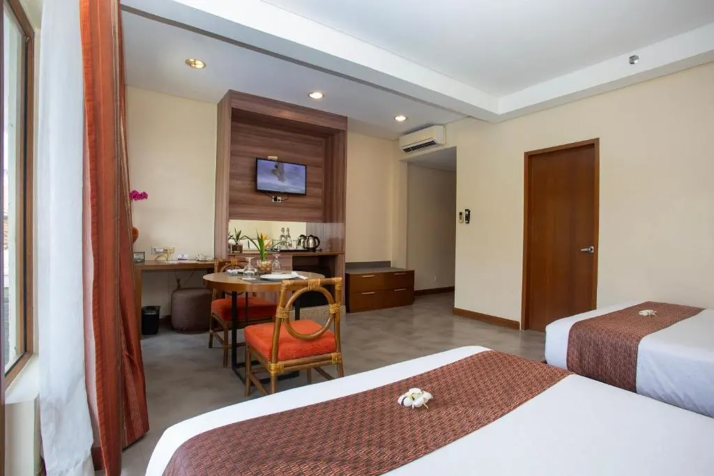 Executive Deluxe at Crown Regency Beach Resort, Boracay