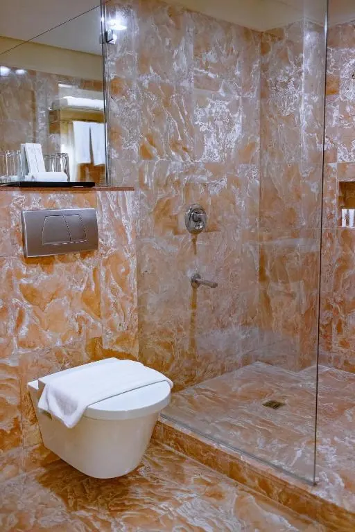 Executive Deluxe at Crown Regency Beach Resort, Boracay