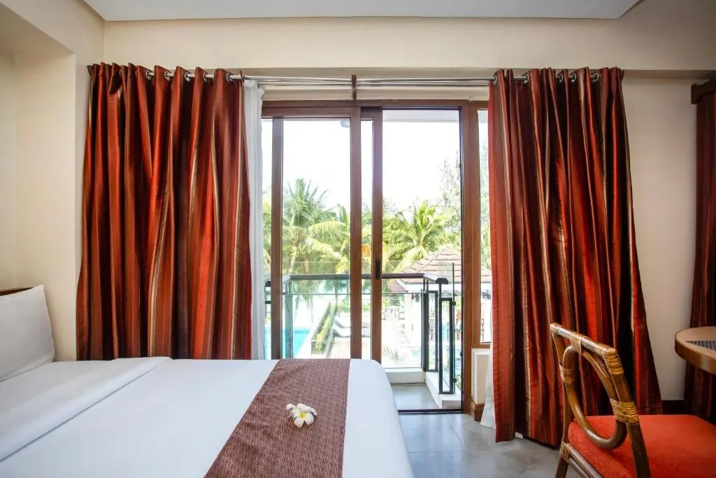 Executive Deluxe at Crown Regency Beach Resort, Boracay