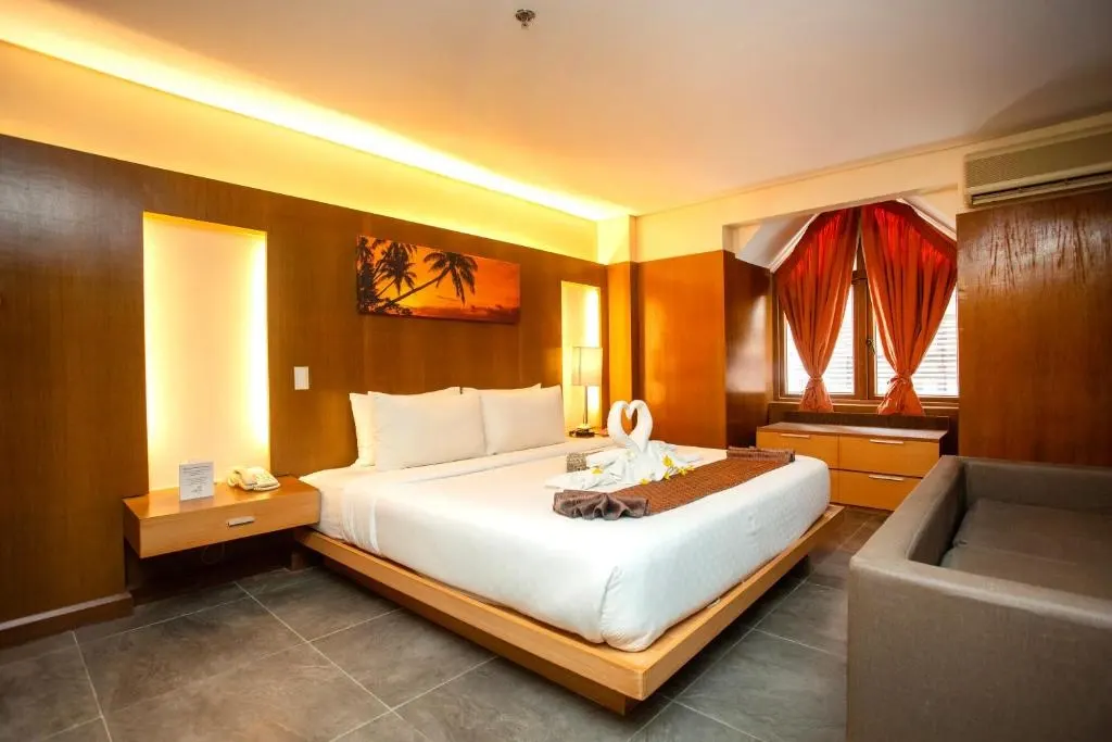 Executive Suite at Crown Regency Beach Resort, Boracay