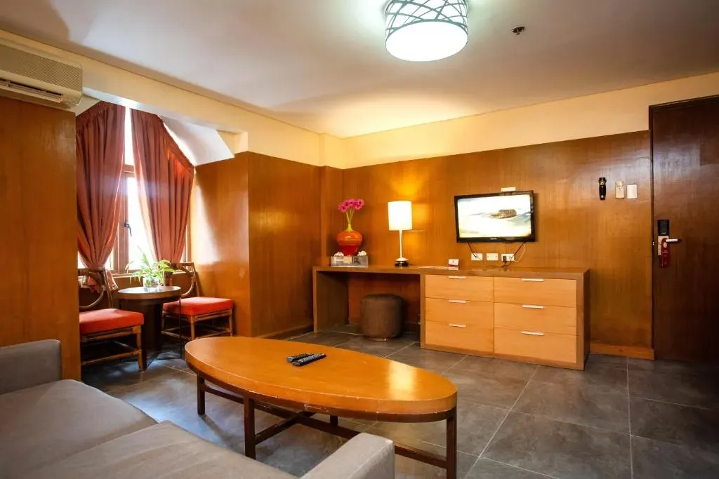 Executive Suite at Crown Regency Beach Resort, Boracay