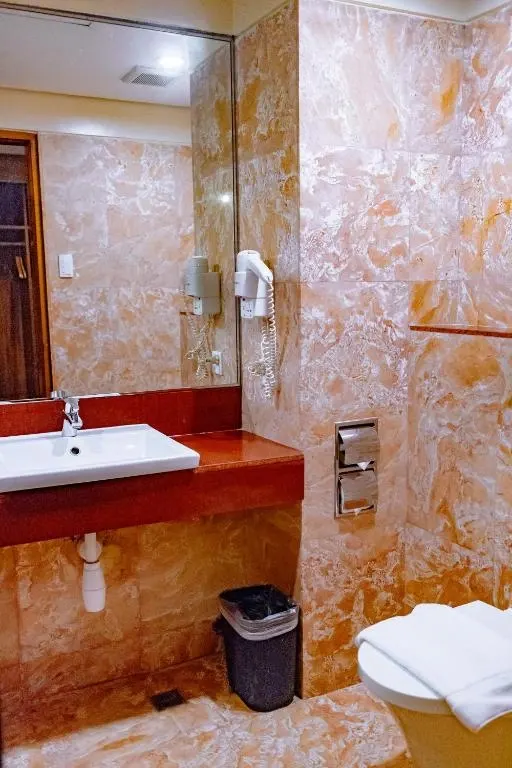 Deluxe Room at Crown Regency Beach Resort, Boracay