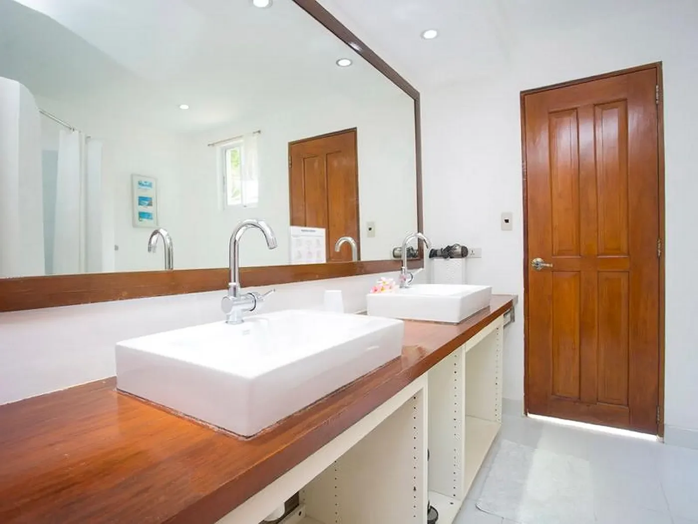 4-Bedroom Villa