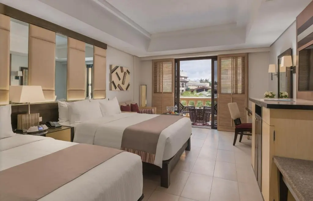 Deluxe Room at Henann Garden Resort, Boracay