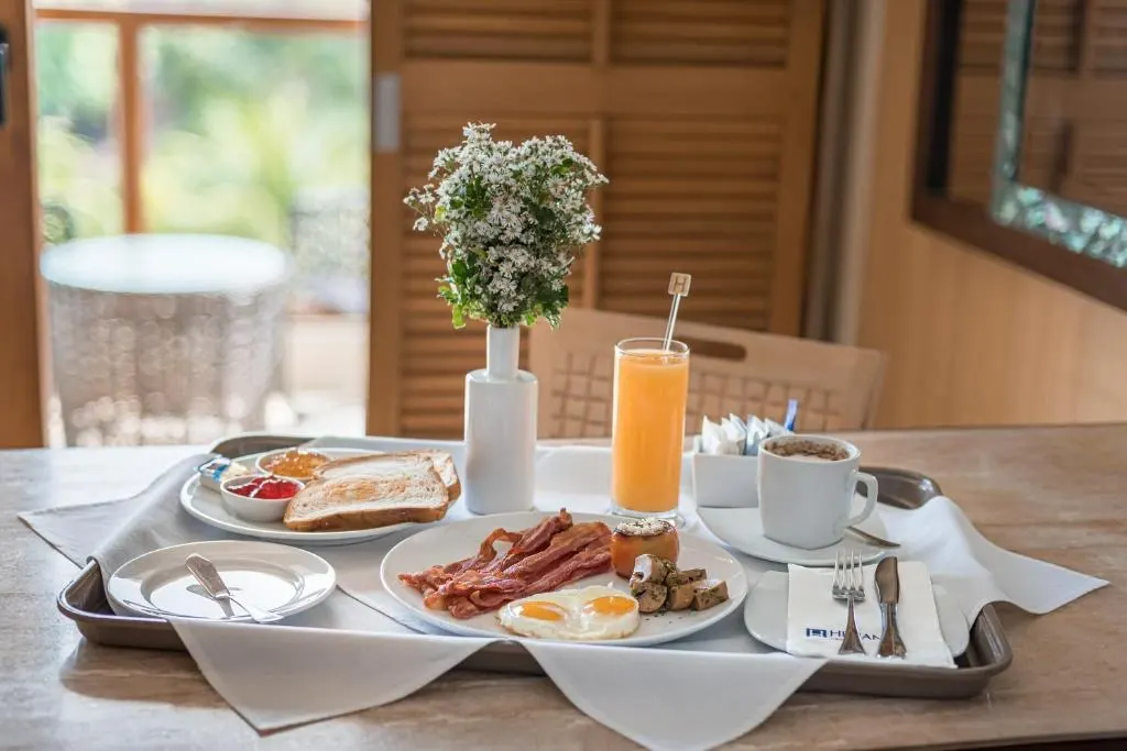 Deluxe Room at Henann Garden Resort, Boracay