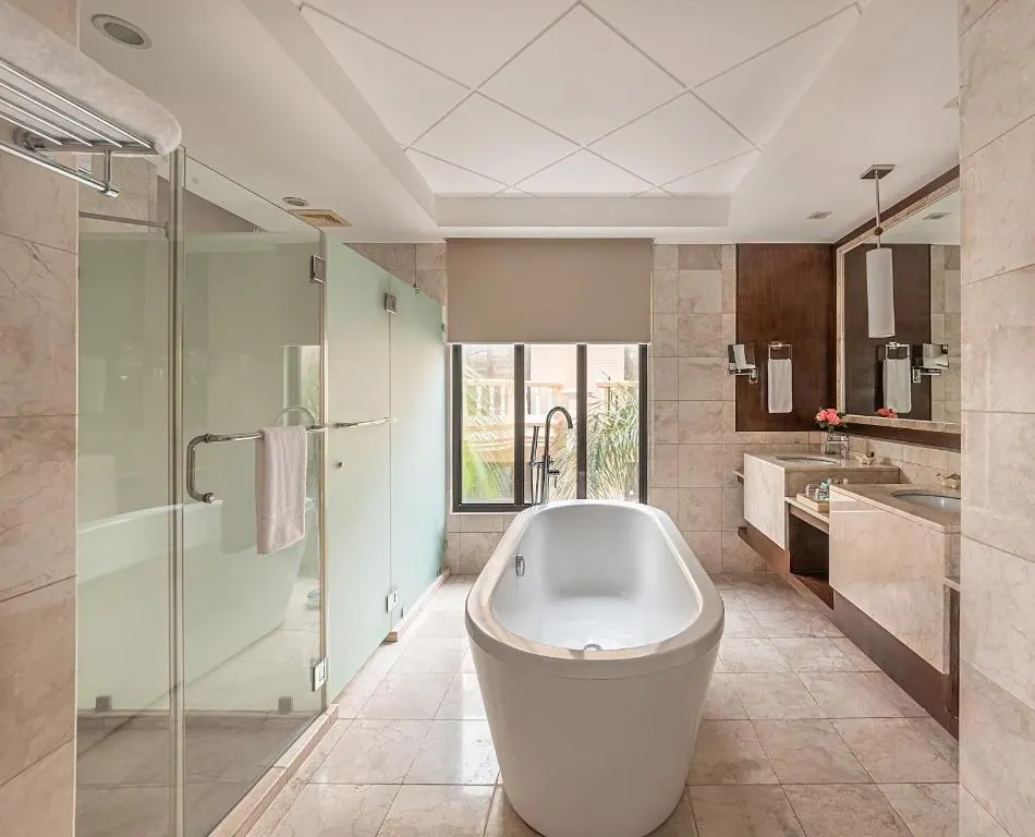 Junior Suite at Henann Garden Resort, Boracay