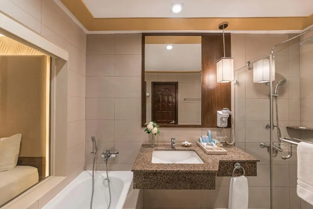 Premier Room at Henann Garden Resort, Boracay